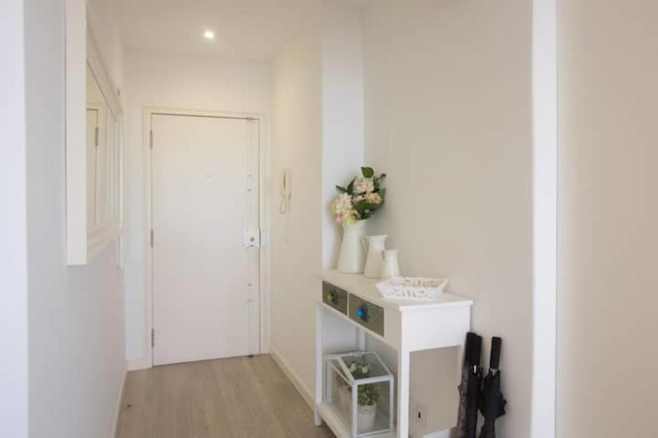 Magnificent 1 Bedroom Apartment With Views Over The Ocean Costa da Caparica Exterior foto